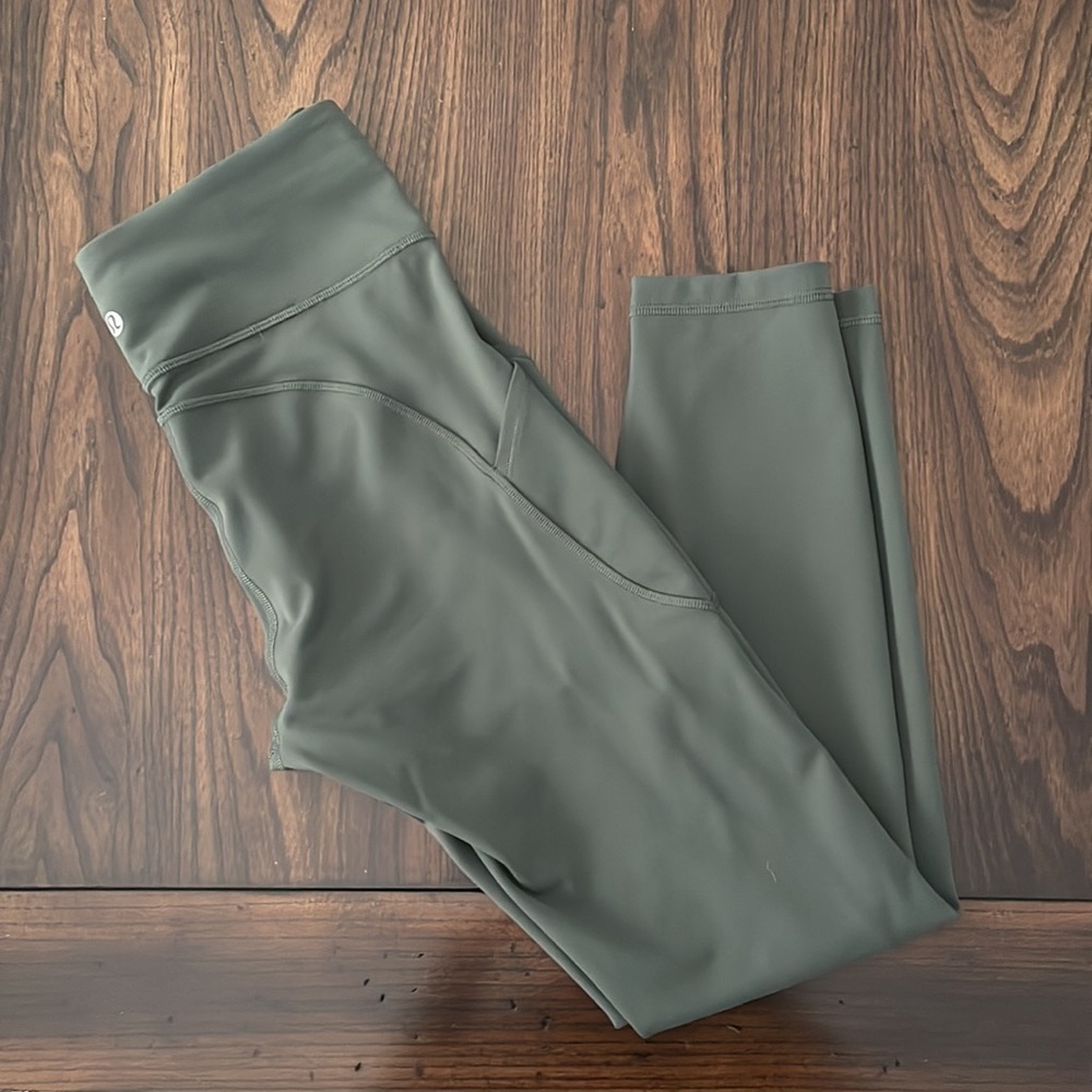 Lululemon Invigorate High Rise Tight 25”, Size 6, Smoked Spruce